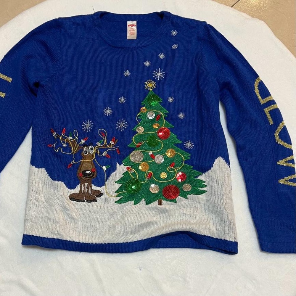 Ugly Christmas  sweater size L